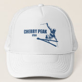 Cherry Peak Resort Skier Truckerkappe (Vorderseite)