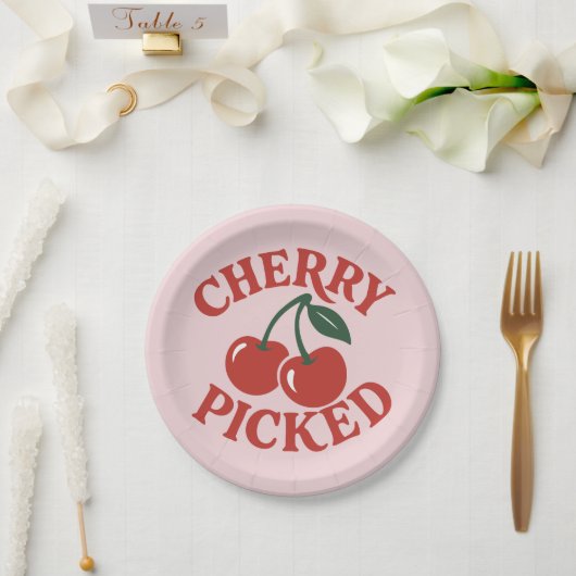 Cherry Picked Trendy Retro Fruit Graphic Party Pappteller (Hochzeit)