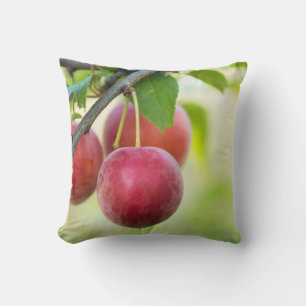 Cherry plum kissen