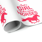 Cherry Red Just a Girl, die Lieben Pferde Geschenkpapier (Rolleneckpunkt)