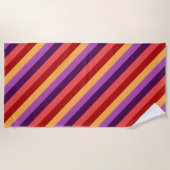 Cherry Red Violet Stripes Beach Handtuch (Vorderseite)