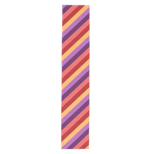 Cherry Red Violet Stripes Medium Tischläufer (Vorderseite)