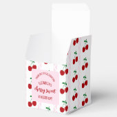 Cherry Sweet Birthday Geschenkschachtel (Geöffnet)