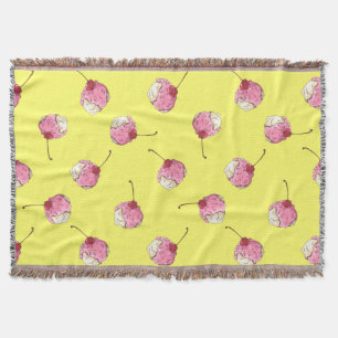 Cherry-Topped Ice Cream Muster Decke