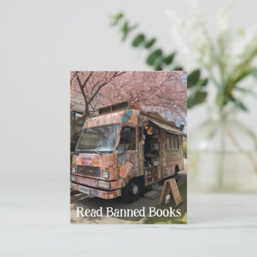 Cherry Tree Book Traveling Store Lesen Sie verbote Postkarte (Stehend Vorderseite)