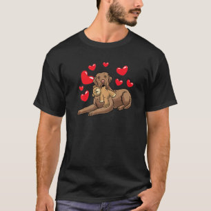 Chesapeake Bay Retriever Hund mit Stofftier A T-Shirt