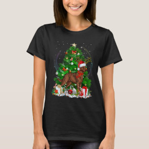 Chesapeake Bay Retriever Weihnachtsbaum Licht Paja T-Shirt
