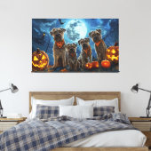 Chesapeake Bay Terrier Halloween Spooky Leinwanddruck (Insitu (Schlafzimmer))