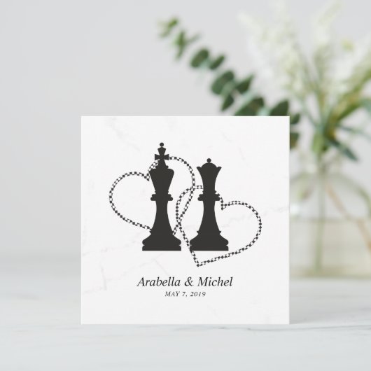Chess King and Queen Pieces Wedding Design (Stehend Vorderseite)