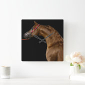 Chestnut Arabian Show Horse Clock Quadratische Wanduhr (Zuhause)
