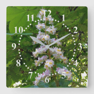 chestnut flower quadratische wanduhr