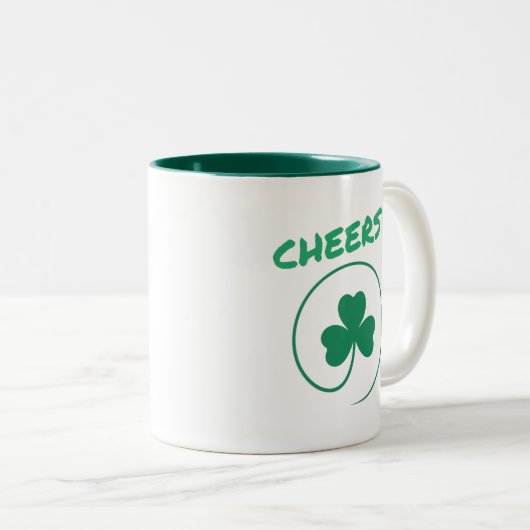 Chever Clover Kleeblatt Irish Green St Patricks Da Zweifarbige Tasse (VorderseiteRechts)
