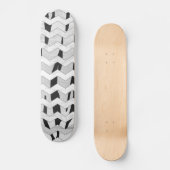 Cheveron Tiger Black and White Print Skateboard (Vorderseite)