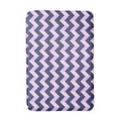 Chevron Violet Badematte (Vorderseite Vertikal)