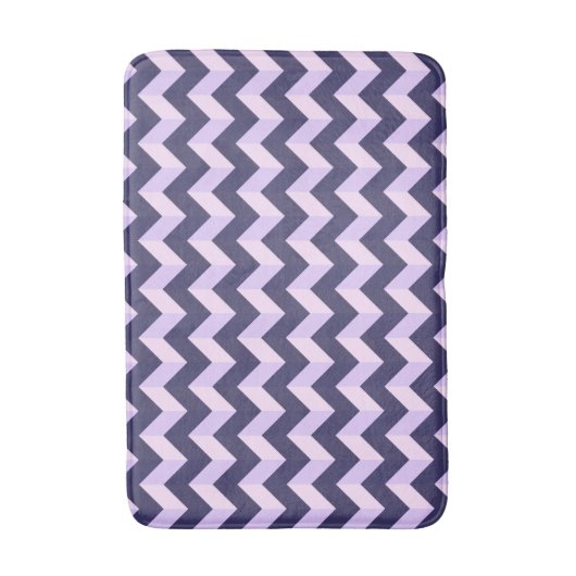 Chevron Violet Badematte (Vorderseite Vertikal)