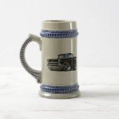 Chevy Belair schwarzes frisiertes Auto 1957 Bierglas (Links)