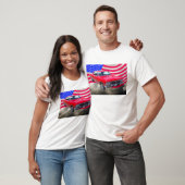 Chevy Chevelle SS 396 mit amerikanischer Flagge T-Shirt (Unisex)