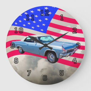 Chevy Impala 1965 327 mit amerikanischer Flagge Große Wanduhr