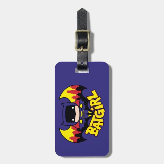 Chibi Batgirl mit Gotham Skyline & Logo Gepäckanhänger (Vorderseite vertikal)