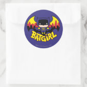 Chibi Batgirl mit Gotham Skyline & Logo Runder Aufkleber (Tasche)