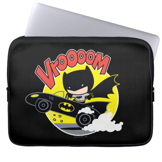 Chibi Batman im Batmobile Laptopschutzhülle (Vorderseite)