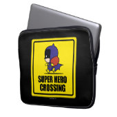 Chibi Batwoman Super Hero Crossing Sign Laptopschutzhülle (Vorderseite Links)