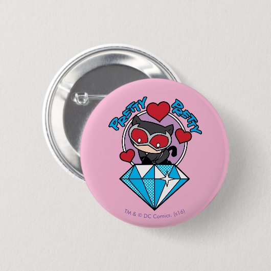 Chibi Catfrau sitzt oben auf großen Diamanten Button (Vorne & Hinten)