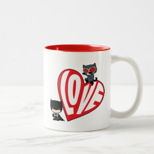 Chibi Catwoman Pounce zu Batman Zweifarbige Tasse