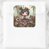 Chibi Fairy Eating Blackberries with Forest Friend Quadratischer Aufkleber (Tasche)