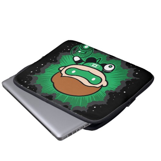 Chibi Green Lantern fliegen durch den Weltraum Laptopschutzhülle (Vorne Knopf)