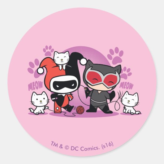 Chibi Harley Quinn & Chibi Catwoman mit Katzen Runder Aufkleber (Vorderseite)