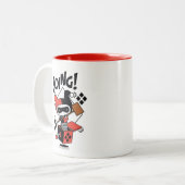 Chibi Harley-Quinn-in-A-Box mit Hammer Zweifarbige Tasse (Vorderseite Links)