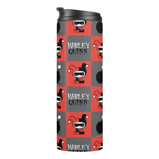 Chibi Harley Quinn Schachbrett Pattern Thermosbecher (Nach rechts gedreht)