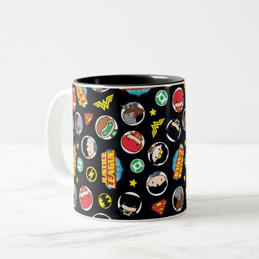 Chibi Justice League Heroes and Logos Pattern Zweifarbige Tasse (Vorderseite Links)