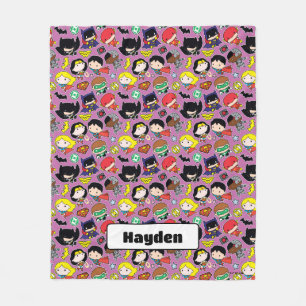 Chibi Justice League Pattern auf Lila Fleecedecke