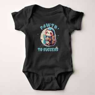 Chibi Kawaii Sloth Name School Jahr auf dem Rücken Baby Strampler