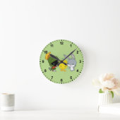 Chibi MARVIN THE MARTIAN™, TWEETY™ & BUGS BUNNY™ Runde Wanduhr (Zuhause)