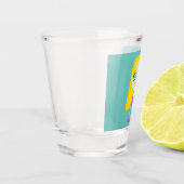 Chibi mit einem Jungtier Schnapsglas (Links)