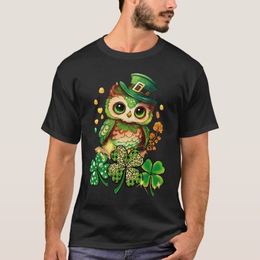 Chibi Owl Adorable St Patrick's Day Bird  Cute C T-Shirt (Vorderseite)