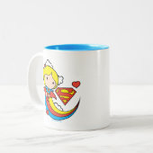 Chibi Supergirl Flying Rainbow Zweifarbige Tasse (Vorderseite Links)