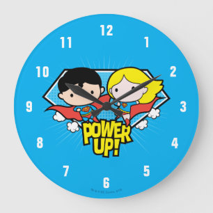 Chibi Superman & Chibi Supergirl Power Up! Große Wanduhr