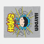 Chibi Superman Smashing Through Brick Wall Fleecedecke (Vorderseite (Horizontal))