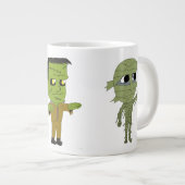Chibi Vampire, Monster und Mumie Jumbo-Tasse (Vorderseite Rechts)