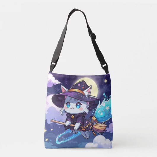Chibi Witch Cat Flying in Starry Sky – Kawaii Magi Tragetaschen Mit Langen Trägern (Rückseite)