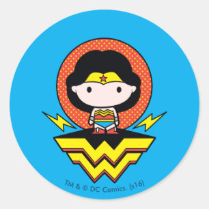 Chibi Wonder Woman mit Polka Docks und Logo Runder Aufkleber
