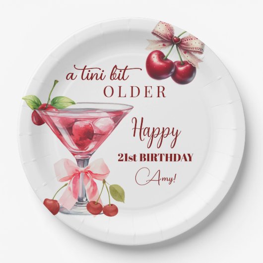 Chic A Tini Bit Older Cherry Martini 21st Birthday Pappteller (Vorderseite)