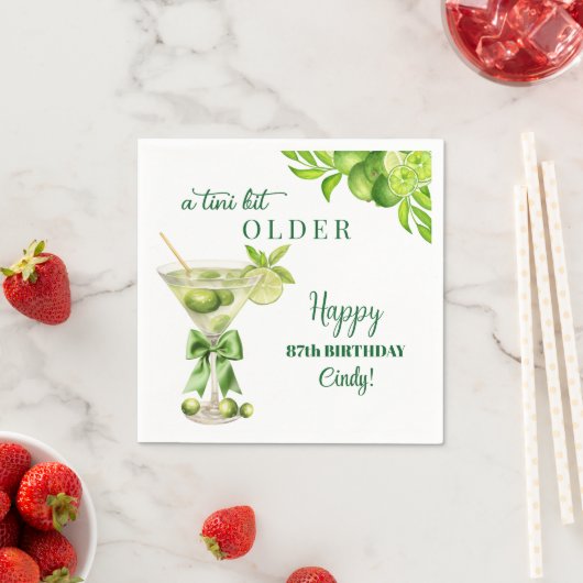 Chic A Tini Bit Older Lime Martini 87th Birthday Serviette (Beispiel)