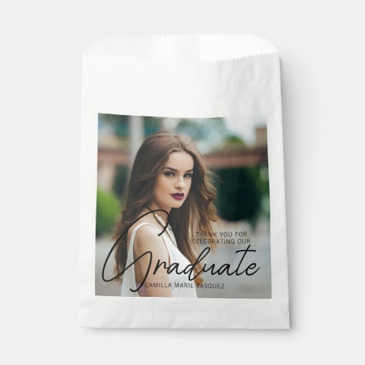 Chic Abschluss Foto Handgeschriebenes Skript-Party Geschenktütchen (Vorderseite)