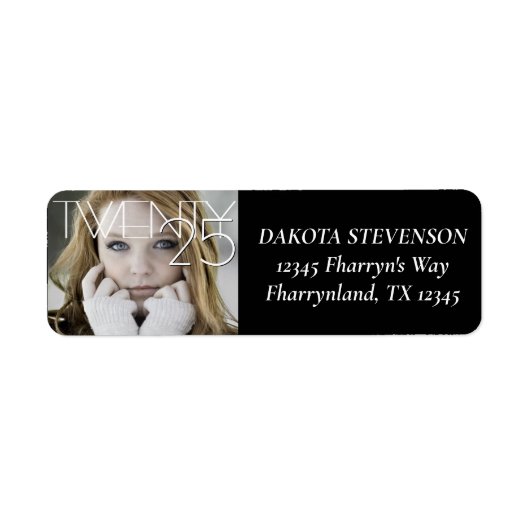 Chic Abschluss | Klassisches Script Grad Foto (Vorne)