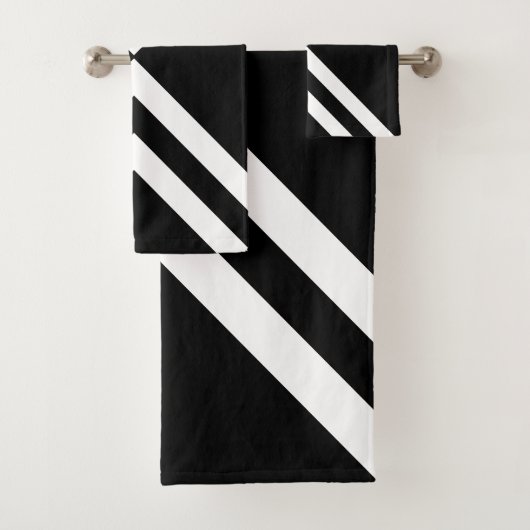 Chic Abstrakt Black & White Striping Badhandtuch Set (Insitu)